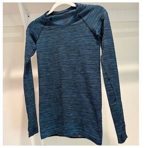 Lululemon Swiftly Tech Long Sleeve Regular Length Blue Size 4